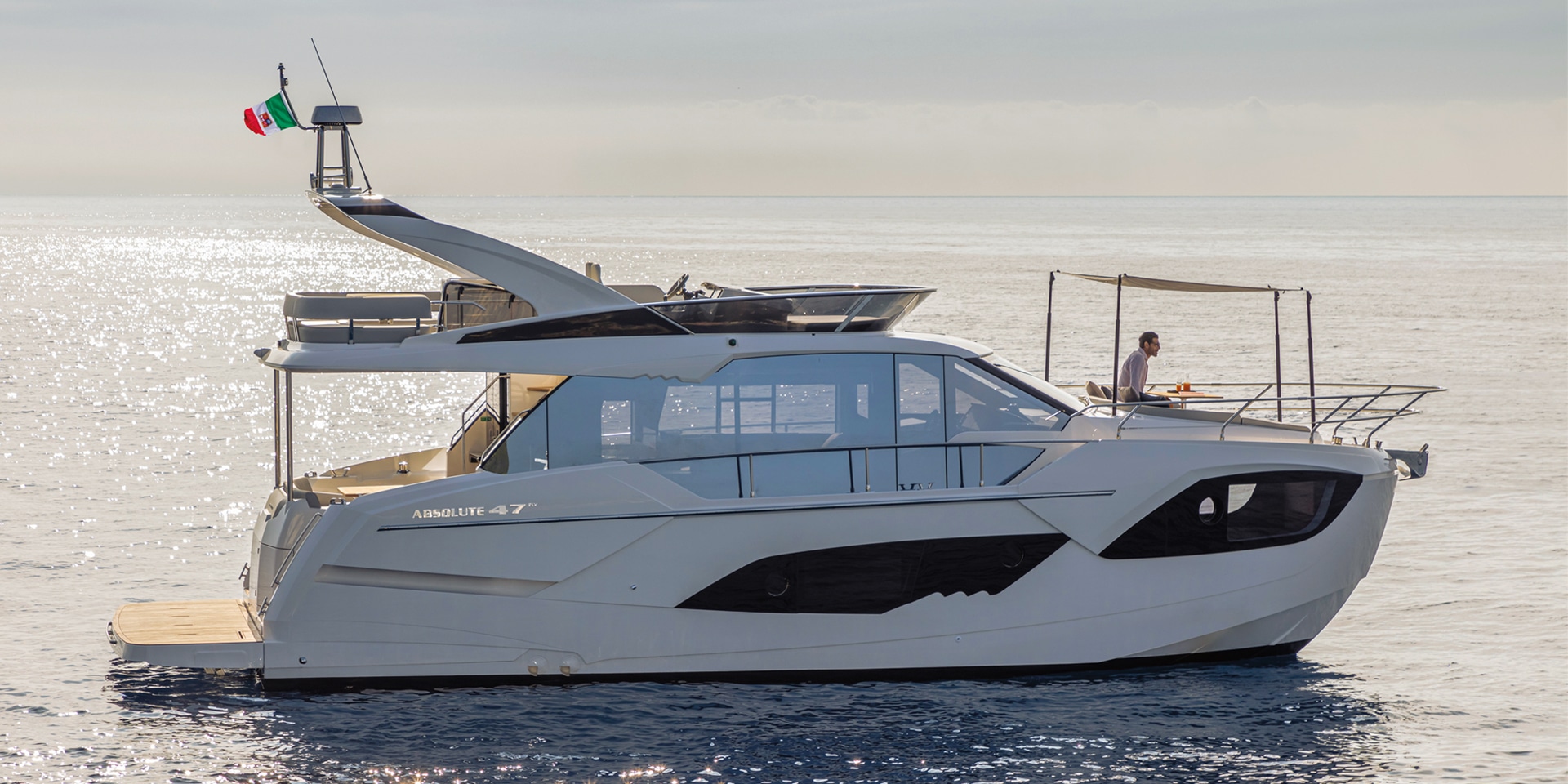 absolute yachts 47 fly price