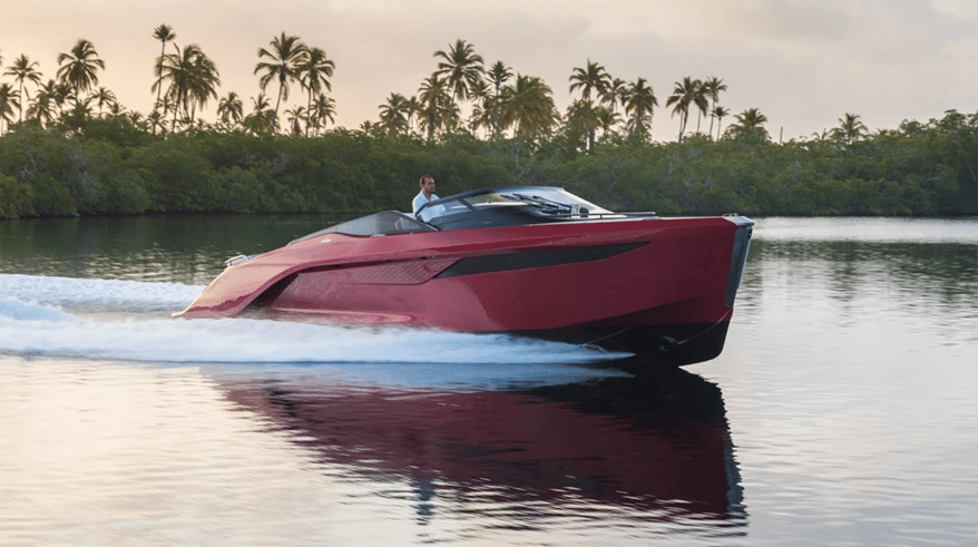 Princess R35 The smallest princess yacht