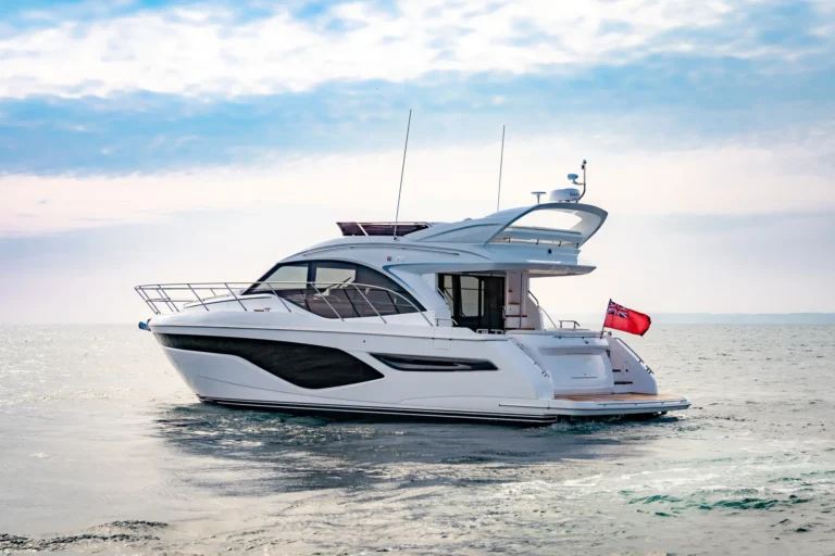 Princess F50 Exterior