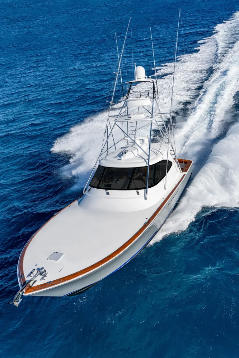 Viking 54ST Exterior