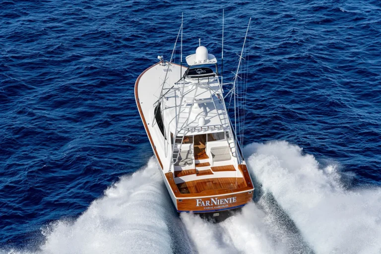 Viking 54ST Exterior