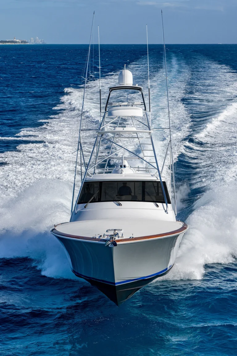 Viking 54ST Exterior