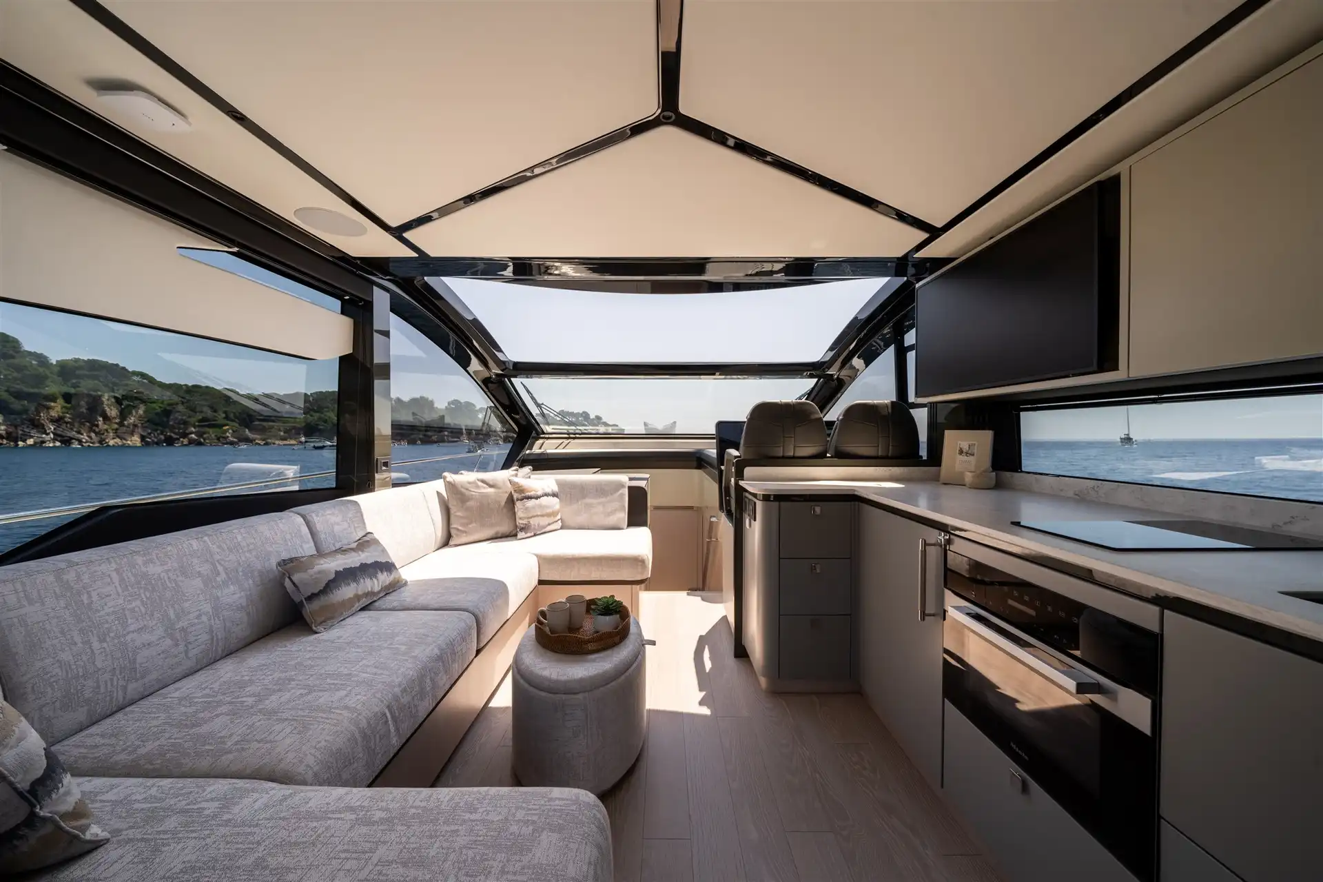 SUNSEEKER 55 PREDATOR GREAT LAKES