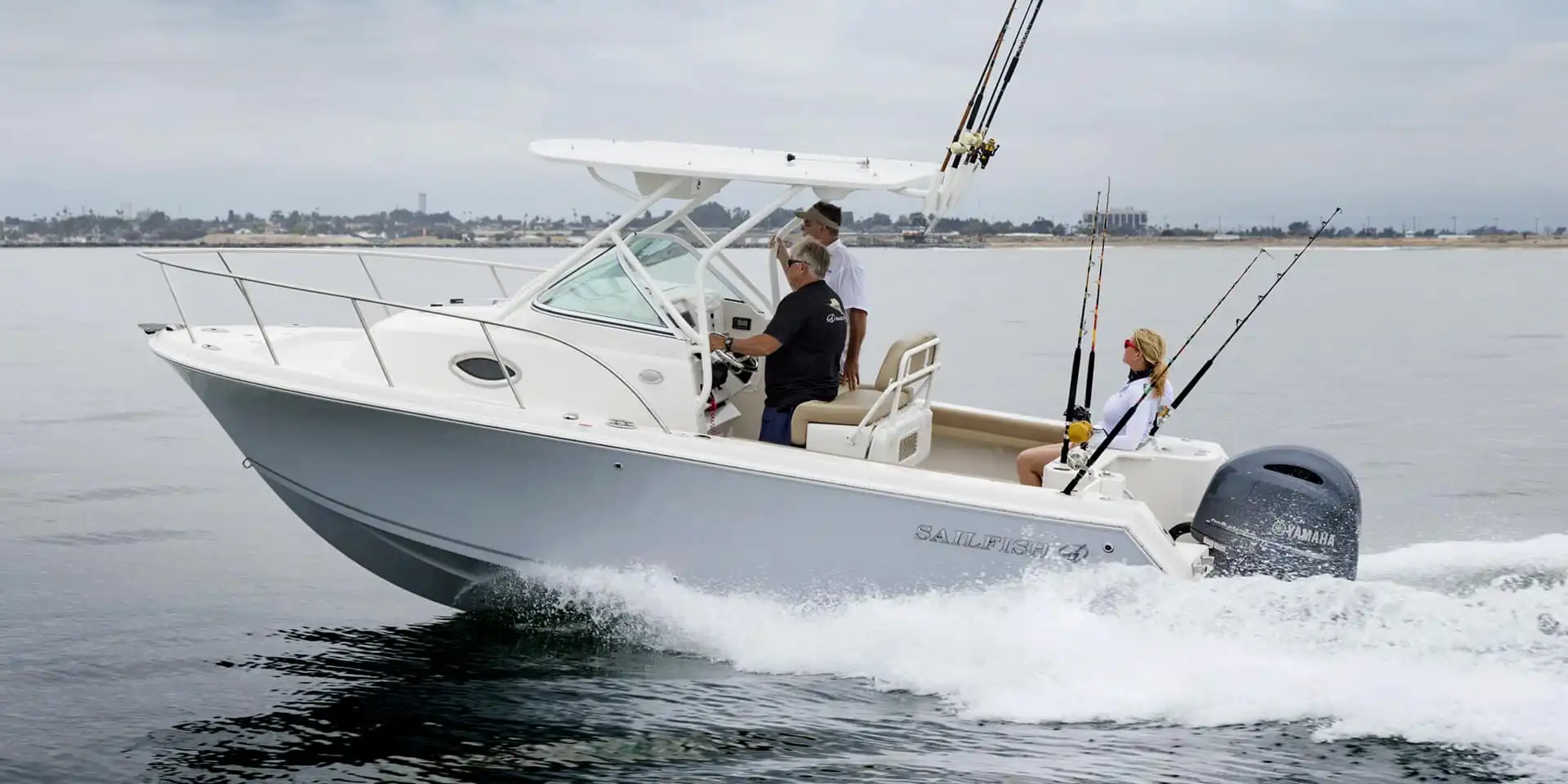 sailfish-220wac-hero