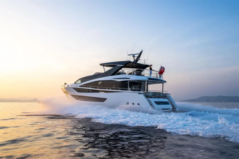 Sunseeker Predator 75 Exterior