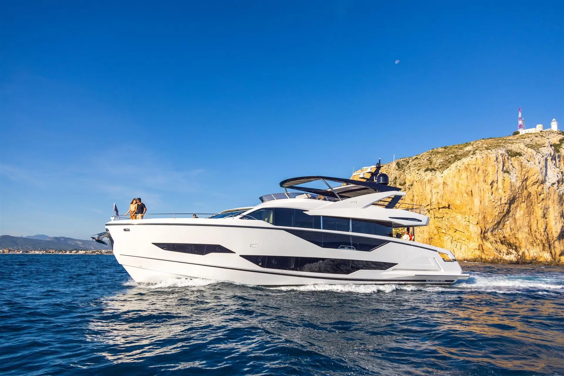 Sunseeker 90 Ocean Exterior