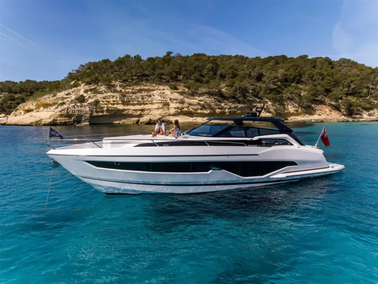 Sunseeker Superhawk 55 Exterior