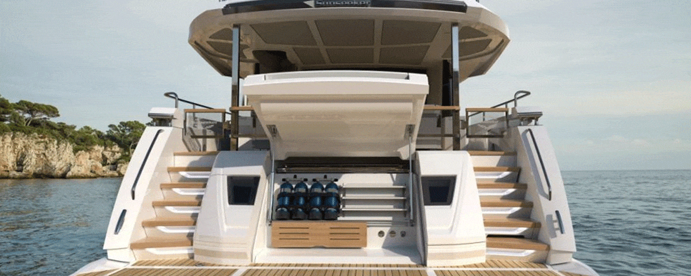 Tour the Sunseeker 88 Yacht