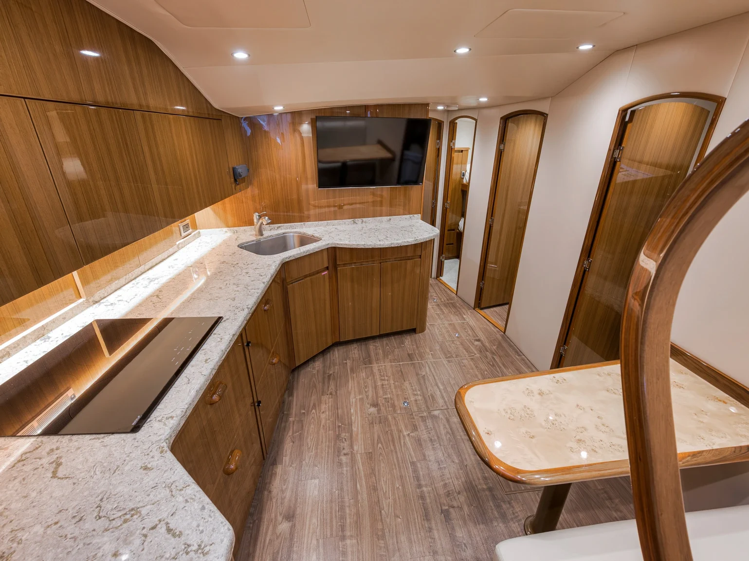 boat listing photo example