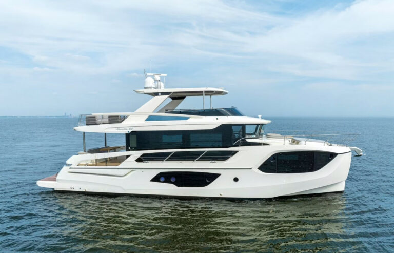 Cruising Yachts