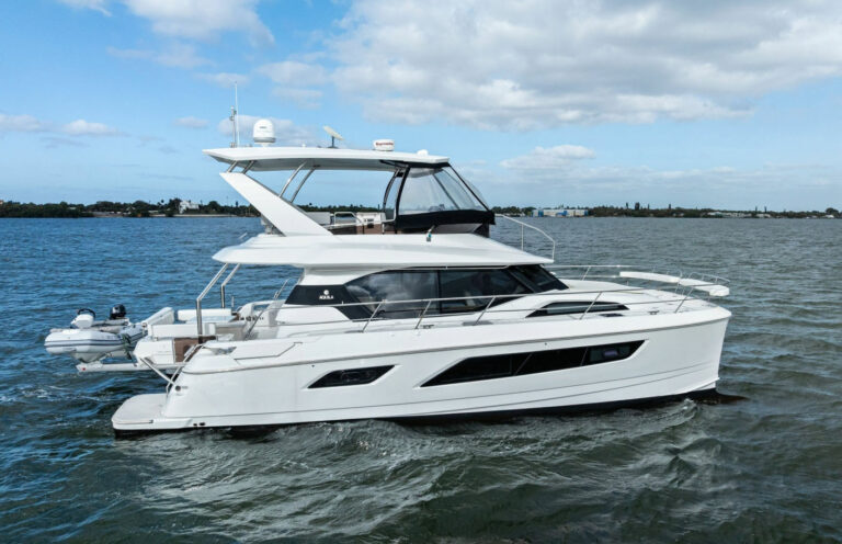Aquila Boats