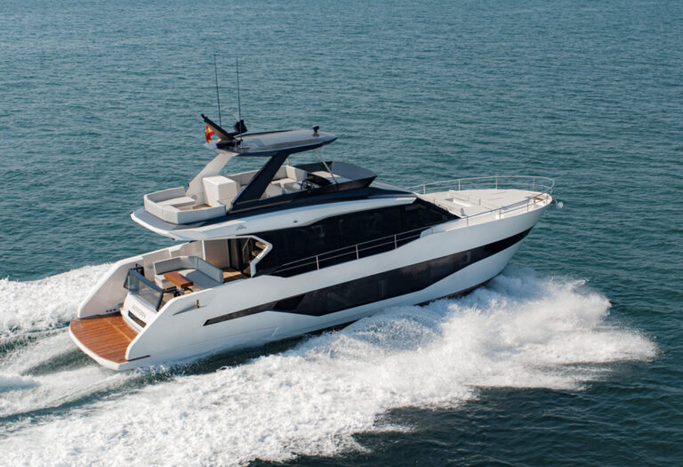 Astondoa Yachts